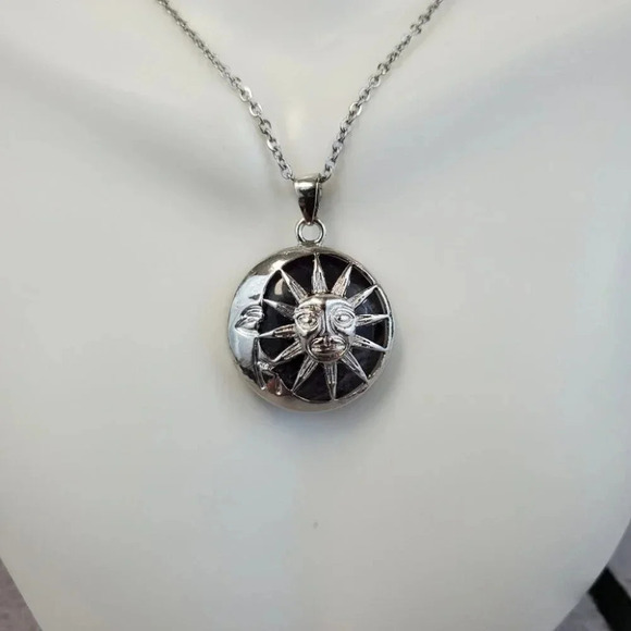 Amethyst Sun and Moon Pendant Necklace - Picture 7 of 8